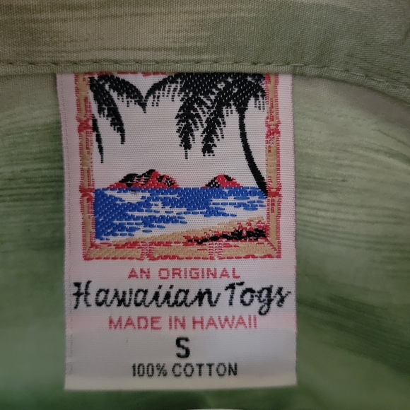 Hawaiian Togs Original Made in Hawaii Surfboard Outrigger Button Down Shirt - Picture 2 of 3